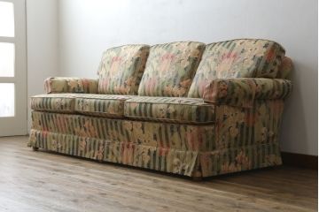 中古　美品　DREXEL HERITAGE(ドレクセルヘリテイジ)　クラシカルな佇まいが魅力の3人掛けソファ(3Pソファ、三人掛けソファ、トリプルソファ、アームソファ)(R-066078)