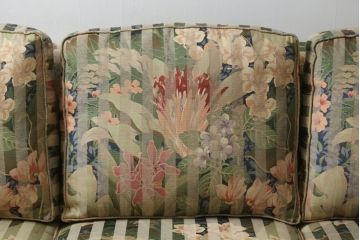 中古　美品　DREXEL HERITAGE(ドレクセルヘリテイジ)　クラシカルな佇まいが魅力の3人掛けソファ(3Pソファ、三人掛けソファ、トリプルソファ、アームソファ)(R-066078)