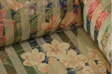 中古　美品　DREXEL HERITAGE(ドレクセルヘリテイジ)　クラシカルな佇まいが魅力の3人掛けソファ(3Pソファ、三人掛けソファ、トリプルソファ、アームソファ)(R-066078)