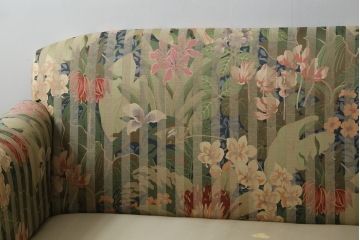 中古　美品　DREXEL HERITAGE(ドレクセルヘリテイジ)　クラシカルな佇まいが魅力の3人掛けソファ(3Pソファ、三人掛けソファ、トリプルソファ、アームソファ)(R-066078)