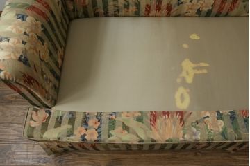 中古　美品　DREXEL HERITAGE(ドレクセルヘリテイジ)　クラシカルな佇まいが魅力の3人掛けソファ(3Pソファ、三人掛けソファ、トリプルソファ、アームソファ)(R-066078)