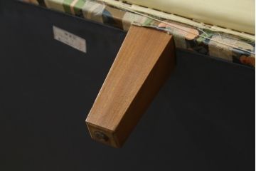 中古　美品　DREXEL HERITAGE(ドレクセルヘリテイジ)　クラシカルな佇まいが魅力の3人掛けソファ(3Pソファ、三人掛けソファ、トリプルソファ、アームソファ)(R-066078)