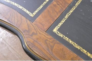 中古　希少!!　DREXEL HERITAGE(ドレクセルヘリテイジ)　シノワズリ様式　流れるような曲線デザインが美しい猫脚デスク(机、ワークデスク、在宅用、在宅ワーク用、コンソールテーブル)(R-066081)