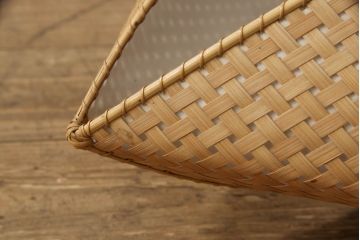 和製ビンテージ　希少な廃盤品　YAMAGIWA(ヤマギワ)　近藤昭作　竹のあかり　和モダンスタイルやナチュラルテイストの空間づくりにおすすめ!!竹あんどんの天井照明(行灯、行燈、吊り下げ照明、ペンダントライト、シェード、電笠、ヴィンテージ)(R-066089)