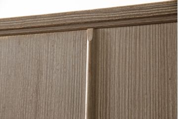 中古　伝統工芸士　小林雄蔵作　シックなカラーの金具が凛とした雰囲気を醸し出す加茂総桐箪笥(胴丸、総桐たんす、着物箪笥、引き出し、和タンス)(R-066095)