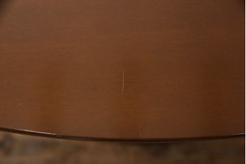中古　美品　arflex(アルフレックス)　ステーションチェントロ(STATION CENTRO)　洗練されたモダンデザインが魅力的なダイニングテーブル(定価約45万円)(ラウンドテーブル、丸テーブル、食卓)(R-066099)