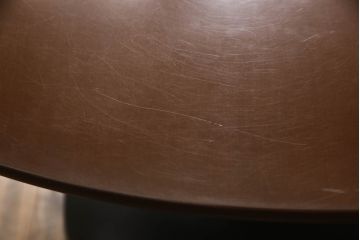 中古　美品　arflex(アルフレックス)　ステーションチェントロ(STATION CENTRO)　洗練されたモダンデザインが魅力的なダイニングテーブル(定価約45万円)(ラウンドテーブル、丸テーブル、食卓)(R-066099)