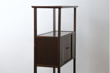 中古　松本民芸家具　#506型　シックな色合いと上品な佇まいが魅力の朝鮮棚(飾り棚、収納棚、戸棚、茶棚)(定価約23万円)(R-066102)