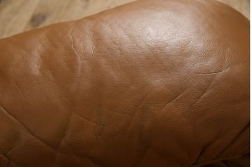 ヴィンテージ家具　デセデ(de Sede)　本革(レザー)　23連　お好みに合わせて自在にレイアウトできるスネークソファ(23ピース、ビンテージ、店舗什器)(R-066113)