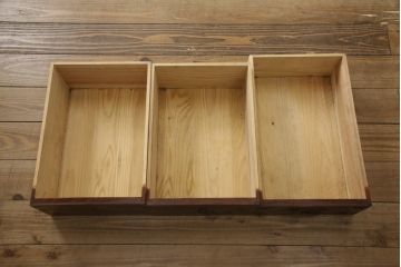和製アンティーク　極上美品!!　前面栗材　味わい深い漆の色合いが綺麗な米沢箪笥ローボード(引き出し、時代箪笥、収納タンス)(R-066118)