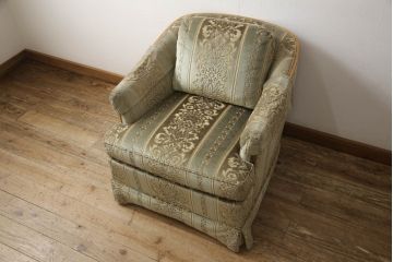 中古　美品　DREXEL HERITAGE(ドレクセルヘリテイジ)　肘カバー・クッション付き　ゆったりとした寛ぎの空間づくりに取り入れたい1人掛けソファ(一人掛けソファ、1Pソファ、アームソファ、アームチェア、椅子、イス)(R-066120)
