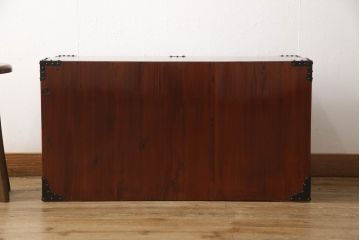 和製アンティーク　美品!!〈専門業者によるリペア済品〉前面欅(ケヤキ)材　素晴らしい杢目がお楽しみいただける時代箪笥ローボード(和たんす、収納箪笥、整理タンス、衣装箪笥、引き出し、サイドボード、ローチェスト)(R-066127)