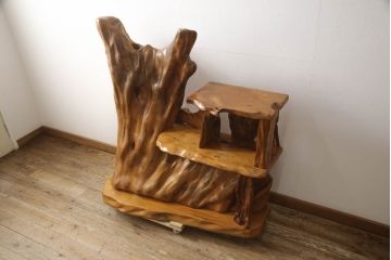 中古　美品　屋久杉の生命力溢れる美しさが魅力の飾り棚(オープンシェルフ、ディスプレイラック、花台)(定価約180万円)(R-066136)