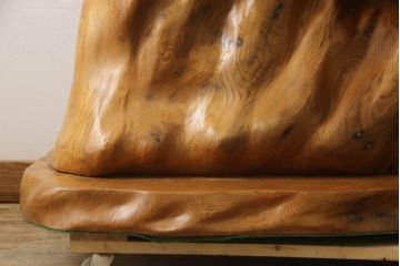 中古　美品　屋久杉の生命力溢れる美しさが魅力の飾り棚(オープンシェルフ、ディスプレイラック、花台)(定価約180万円)(R-066136)