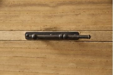 和製アンティーク　最上手物!!　関東　観音開き　十字金具が目を惹く!極上金具が魅力的な総桐時代箪笥(衣装箪笥、観音箪笥、和タンス、桐たんす、桐箪笥、収納箪笥、引き出し、重ね箪笥)(R-066165)
