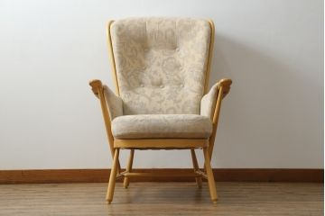 中古　美品　イギリス家具　ERCOL(アーコール)　エバーグリーン　気品のある佇まいが魅力の1人掛けイージーチェア(アームチェア、ラウンジチェア、ソファ、1人掛け、椅子、イス、英国、北欧)(定価約29万円)(R-066170)