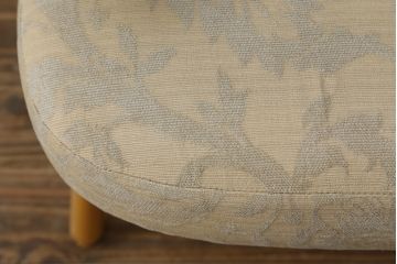 中古　美品　イギリス家具　ERCOL(アーコール)　エバーグリーン　気品のある佇まいが魅力の1人掛けイージーチェア(アームチェア、ラウンジチェア、ソファ、1人掛け、椅子、イス、英国、北欧)(定価約29万円)(R-066170)