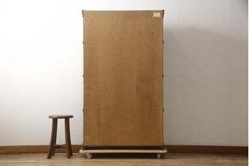 中古　美品　三越家具(現カントリーハウス)　Brugge(ブルージュ)　希少な絶版品!!　フラップ扉　クラシカルな佇まいが魅力の四段重ね風ブックケース(本箱、収納棚、戸棚、キャビネット、飾り棚、陳列棚)(R-066172)
