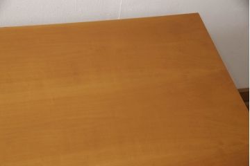 中古　Cassinaixc.(カッシーナイクスシー)　PHILIPPE HUREL(フィリップ・ユーレル)　MALAGA(マラガ)　洗練された佇まいのダイニングテーブル(6人掛け、4人掛け、食卓)(定価約38万8千円)(R-066173)