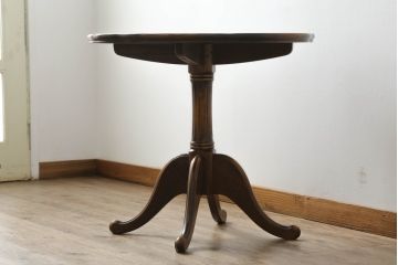 国産家具　松永工房　カンティーニュ(Continue)　猫脚の優美な曲線デザインがお洒落なラウンドテーブル(カフェテーブル、コーヒーテーブル、丸テーブル)(定価約14万6千円)(R-066174)