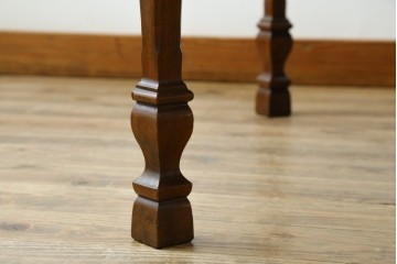 中古　DREXEL HERITAGE(ドレクセルヘリテイジ)　FRANCESCA(フランチェスカ)シリーズ　優美な佇まいのダイニングテーブル　(R-066180)