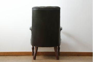 中古　イギリス　Lloyd's Antiques(ロイズ・アンティークス)取り扱い　Carlton Chair　レザー　置くだけでも絵になるクラシカルなカールトンチェア(アームチェア、一人掛けソファ、サロンチェア、英国)(R-066182)