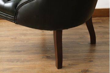 中古　イギリス　Lloyd's Antiques(ロイズ・アンティークス)取り扱い　Carlton Chair　レザー　置くだけでも絵になるクラシカルなカールトンチェア(アームチェア、一人掛けソファ、サロンチェア、英国)(R-066182)