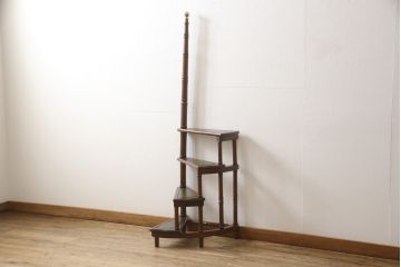 イギリスビンテージ　Lloyd's Antiques(ロイズ・アンティークス)　クラシカル空間を演出するライブラリーステップ(飾り棚、陳列棚、オープンシェルフ、ディスプレイラック、花台、店舗什器、ヴィンテージ、英国)(R-066190)