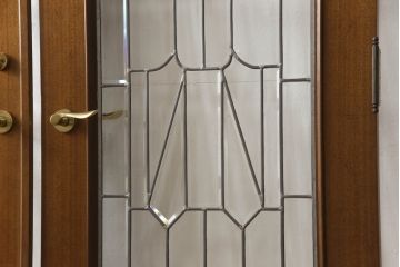 中古　激レア!!　特注品　DREXEL HERITAGE(ドレクセルヘリテイジ)　上品なデザインが魅力のステンドグラス入りドア2枚セット(親子ドア、ガラス扉、建具)(R-066203)