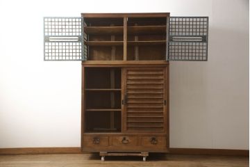 和製アンティーク　上手物!!　檜(ヒノキ)材　上質なつくりが魅力の蠅帳付き水屋箪笥(ハイチョウ、ハエチョウ、はえ帳、はい帳、収納棚、重ね戸棚、キャビネット、食器棚、茶箪笥、茶棚、時代箪笥)(R-066204)
