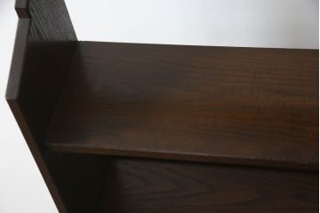 和製アンティーク　栗材　シックな色合いが和・洋どちらの空間にも馴染みやすい!!シンプルな本棚(ブックシェルフ、オープンシェルフ、ディスプレイラック、飾り棚)(R-066208)