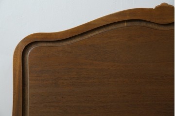 中古　DREXEL HERITAGE(ドレクセルヘリテイジ)　Touraine(ツーレイン)　猫脚のデザインがアクセントのベッドフレーム　(R-066229)