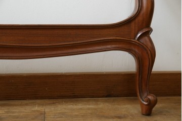 中古　DREXEL HERITAGE(ドレクセルヘリテイジ)　Touraine(ツーレイン)　猫脚のデザインがアクセントのベッドフレーム　(R-066229)