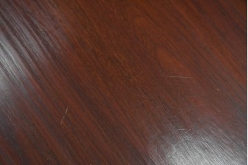 和製ビンテージ　高級品　指物工芸家具　総紫檀(シタン)材　漆塗り　小振りなサイズが使いやすい!!連なる縦桟がスッキリした印象の飾り棚　(R-066231)