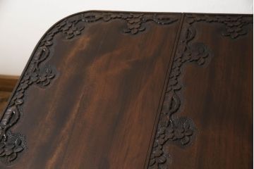 中古　特注品　激レア!　華やかさが際立つ軽井沢彫りバタフライテーブル(エクステンションテーブル、ダイニングテーブル、食卓、4人掛け、6人掛け)(R-066233)