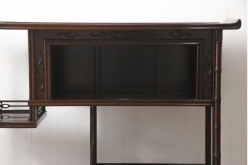 中古　唐木　花梨(カリン)材　深みのある色合いが美しい飾り棚(違い棚、茶棚、収納棚、戸棚、筆返し)(R-066234)