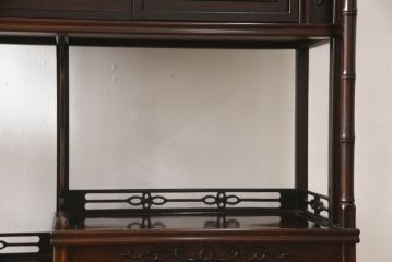 中古　唐木　花梨(カリン)材　深みのある色合いが美しい飾り棚(違い棚、茶棚、収納棚、戸棚、筆返し)(R-066234)