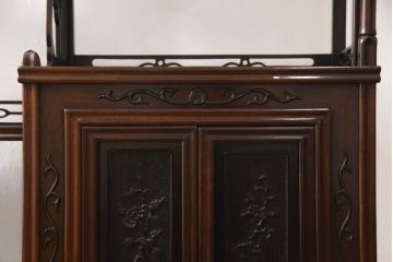 中古　唐木　花梨(カリン)材　深みのある色合いが美しい飾り棚(違い棚、茶棚、収納棚、戸棚、筆返し)(R-066234)