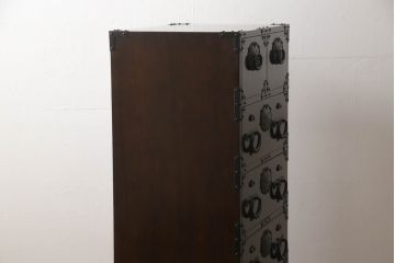 中古　美品　三越デパート取り扱い　国産民芸　職人手造り　松の金具が存在感を高める縦型チェスト(桐箪笥、桐たんす、和タンス、収納箪笥、整理箪笥、引き出し)(R-066242)