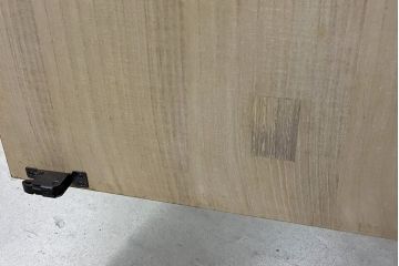 中古　岩谷堂民芸　鶴の金具が華やかさを演出する衣装箪笥(岩谷堂箪笥、岩谷堂タンス、衣装箪笥、観音箪笥、和たんす、収納箪笥、整理タンス、着物箪笥、衣装盆、引き出し)(R-066243)