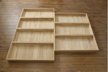 中古　岩谷堂民芸　鶴の金具が華やかさを演出する衣装箪笥(岩谷堂箪笥、岩谷堂タンス、衣装箪笥、観音箪笥、和たんす、収納箪笥、整理タンス、着物箪笥、衣装盆、引き出し)(R-066243)