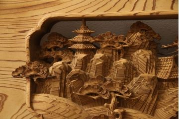 アンティーク建具　高級品!!　厚みある緻密な彫り込みの彫刻が美しい欄間1枚(明り取り、明かり取り)(R-066247)