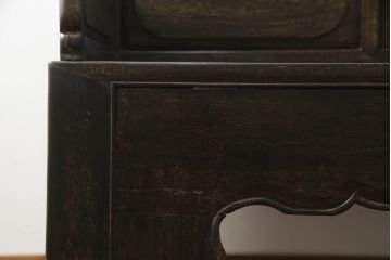 アジアンアンティーク家具　鉄刀木(タガヤサン)　オリエンタルな雰囲気漂うベンチ(3人掛け、長椅子、長イス、羅漢床、羅漢牀、板座チェア)(R-066248)
