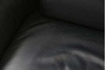 中古　Cassina(カッシーナ)　K10 DODO(ドド)　洗練されたモダンデザインが目を引くシェーズロング(リクライニングチェア、アームチェア、回転椅子、回転イス、一人掛けソファ、1人掛けソファ)(R-066269)