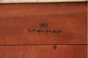 中古　スペイン家具　最高級!!　マリネール(Mariner)　天板大理石　象嵌　エレガントな佇まいが美しいサイドボード(コンソールテーブル、収納棚、戸棚、サイドキャビネット、ホールチェスト、コンソールキャビネット)(R-066273)