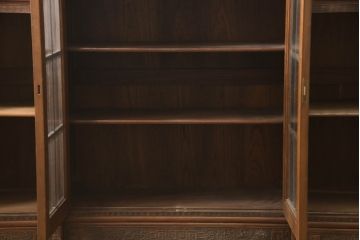 ビンテージ家具　高級品　シノワズリ様式　クルミ材　手彫りの彫刻が細やかで美しいサイドボード(キャビネット、収納棚、戸棚、ヴィンテージ)(R-066275)