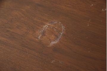 ビンテージ家具　高級品　シノワズリ様式　クルミ材　手彫りの彫刻が細やかで美しいサイドボード(キャビネット、収納棚、戸棚、ヴィンテージ)(R-066275)