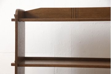 和製アンティーク　昭和レトロな雰囲気を醸し出す楔(くさび)式本棚(オープンシェルフ、ブックシェルフ、飾り棚)(R-066280)