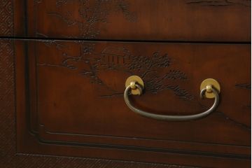 中古　レア品　DREXEL HERITAGE(ドレクセルヘリテイジ)　シノワズリ様式　品のある佇まいと細やかな彫刻が美しいサイドボード(チェスト、引き出し、洋服タンス、テレビ台、テレビボード)(R-066297)