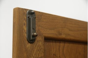 イギリスビンテージ　希少!!　ERCOL(アーコール)　美しい木目と滑らかに面取りされた扉が上品な雰囲気を醸し出すワードローブ(洋服タンス、収納棚、戸棚、キャビネット、ヴィンテージ、英国)(R-066300)